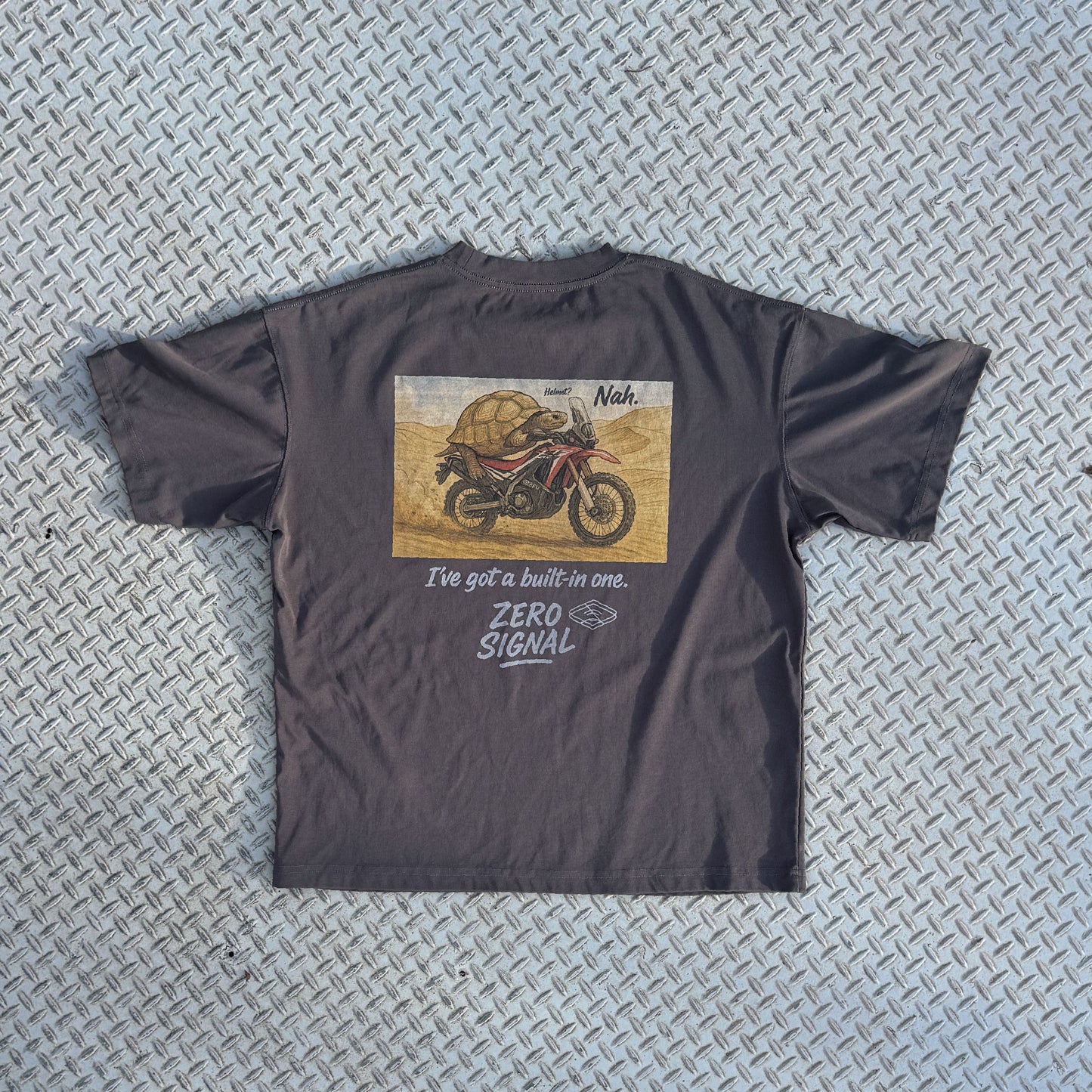 深灰色－Fast Turtle Club 飛龜俱樂部