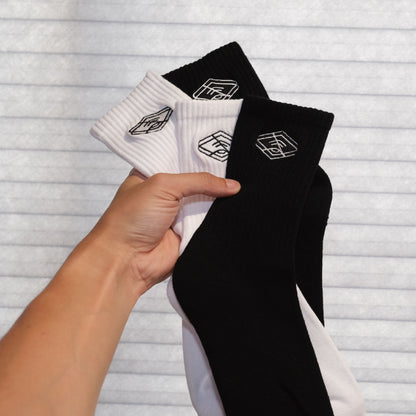 白－刺繡毛巾底襪