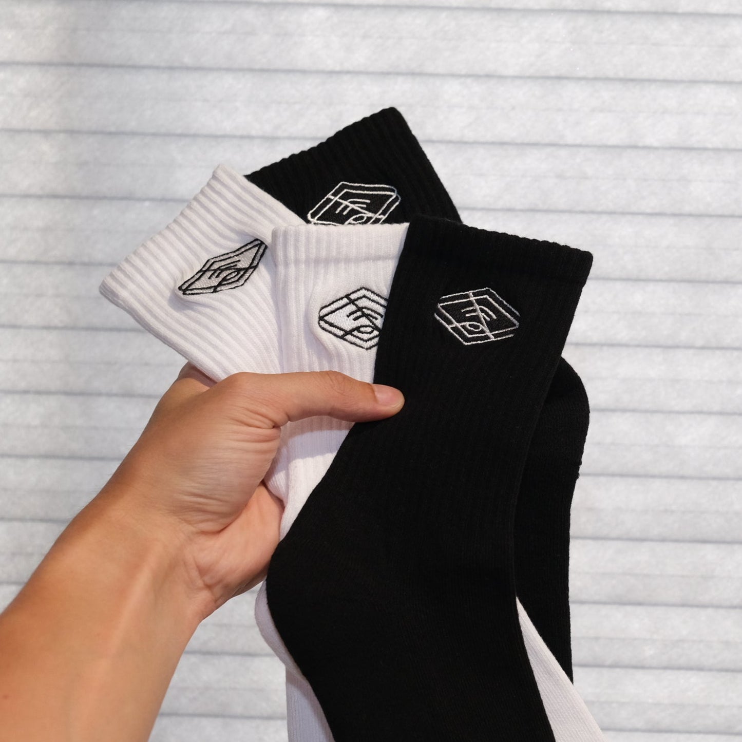 黑－刺繡毛巾底襪